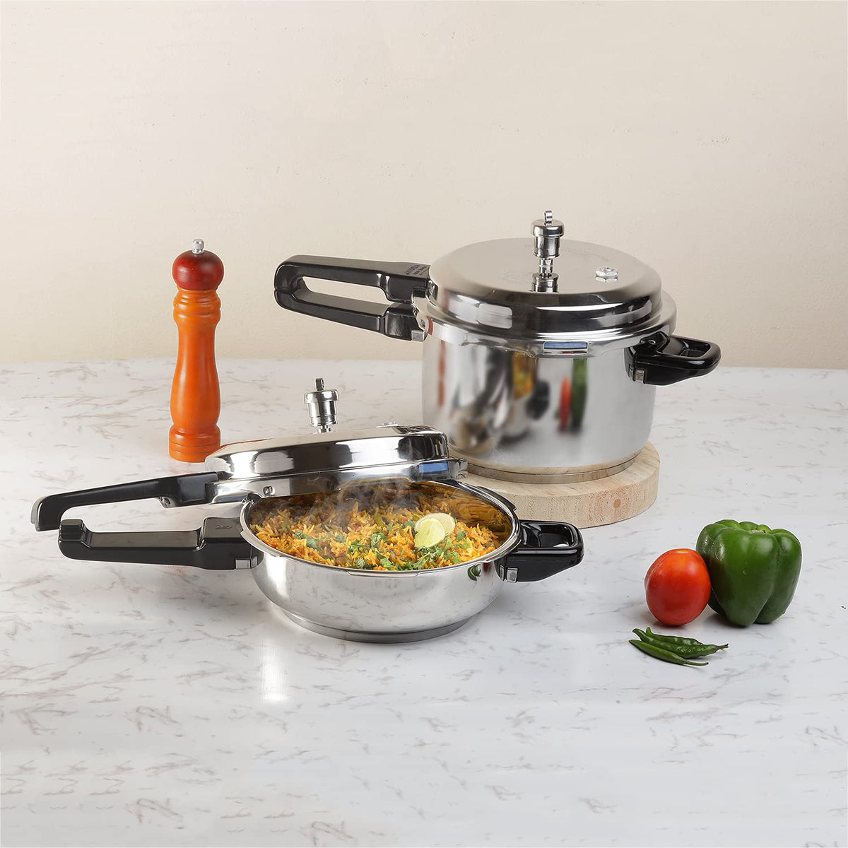 Stainless Steel Pressure Cooker, Outer Lid, 3 Litre X143122