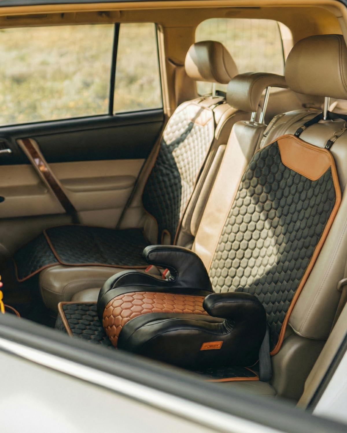 Black-Brown Backless Booster, Waterproof Seat Protector & Backseat Organizer H76685
